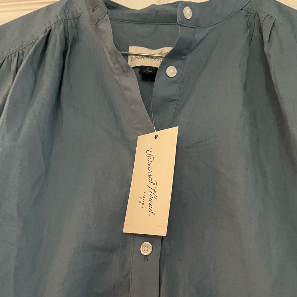 Universal Thread Blue Button-Up Blouse